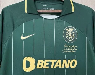 Maglia della Sporting Lisbona, edizione speciale verde, 24-25