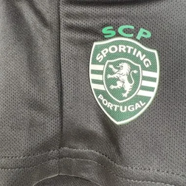 23-24 Divise da calcio per bambini della Sporting Lisbona: completi e maglie da calcio