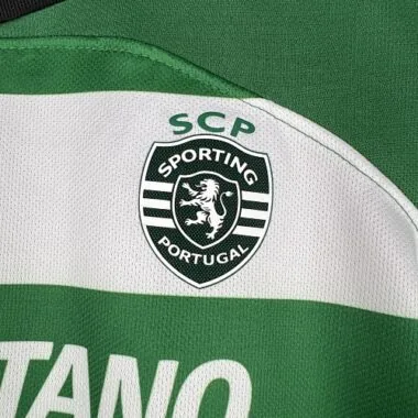 23-24 Divise da calcio per bambini della Sporting Lisbona: completi e maglie da calcio