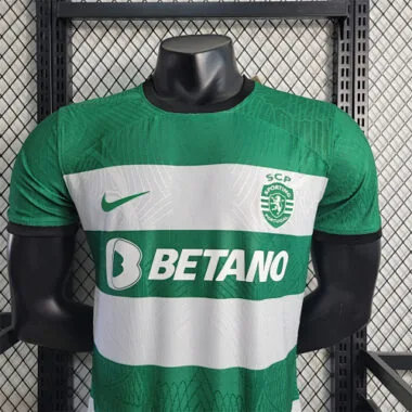 23-24 Maglie da calcio della Sporting Lisbona, versione da giocatore, divisa da casa
