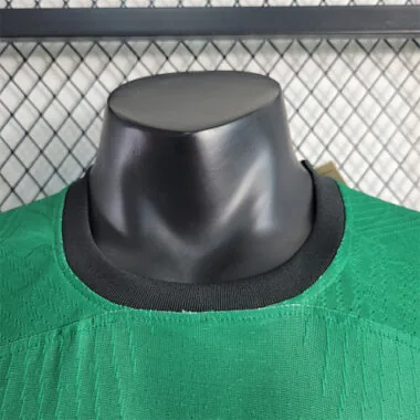 23-24 Maglie da calcio della Sporting Lisbona, versione da giocatore, divisa da casa