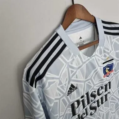 22-23 Colo-Colo-doelman, grijs