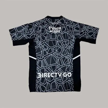 22-23 Portiere del Colo-Colo in maglia nera