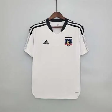 Colo-Colo 13-time champion version home