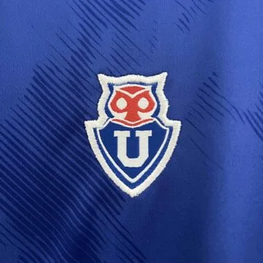 24-25 Thuis tenue voetbal van de Universiteit van Chili