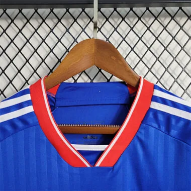 23-24 University of Chile home