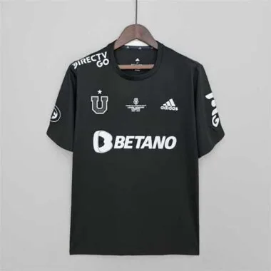 22-23 University of Chile third away1684416640000