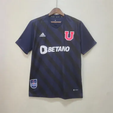 22-23 University of Chile third away