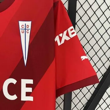 24-25 La Catolica uittenue voetbal