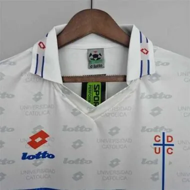 96 La Católica thuis