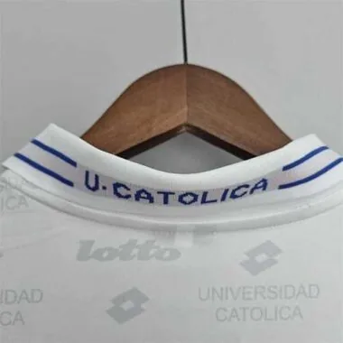 96 La Católica thuis