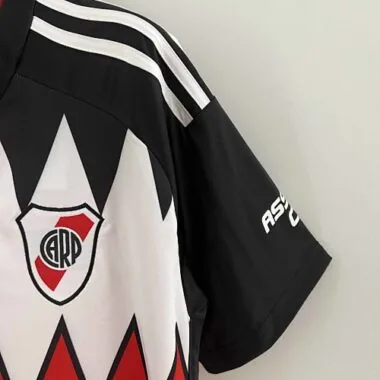 23-24 River Plate (trasferta) S-4XL: maglie da calcio a prezzi convenienti