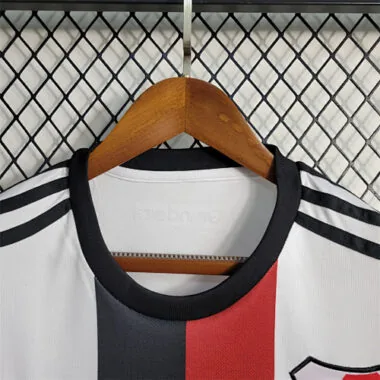22-23 River Plate wit