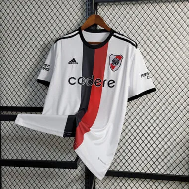 22-23 River Plate wit
