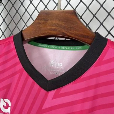 24-25 Camiseta de fútbol rosa de portero del Racing de Santander