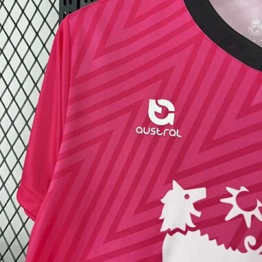 24-25 Camiseta de fútbol rosa de portero del Racing de Santander
