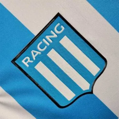 22-23 Racing Club in casa