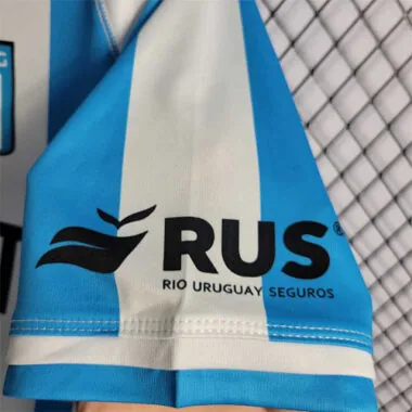 22-23 Racing Club in casa