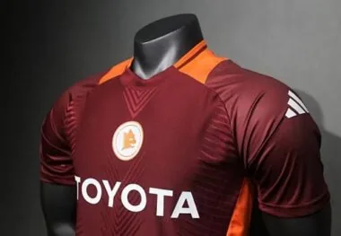 25-26 Roma Home Player Version Soccer