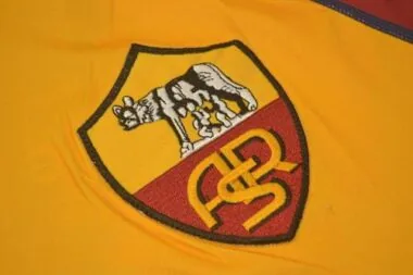 01-02 Maglia da casa della Roma a maniche lunghe