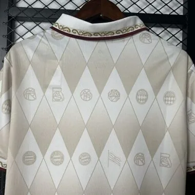 Camisa de futebol edição especial do 125.º aniversário do Bayern de Munique, 24-25, venda por grosso de equipamento de futebol