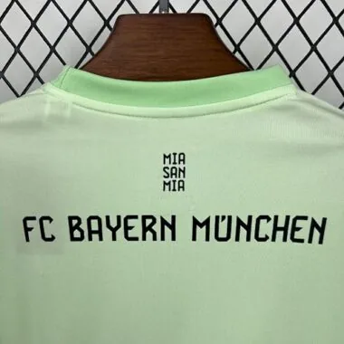 25-26 Bayern Munich Green Goalkeeper Kid Kits Youth Apparels