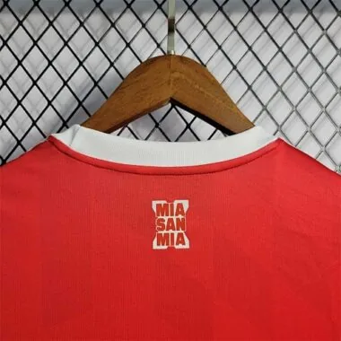 22-23 Bayern red 10 Champion Commemorative Edition