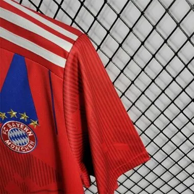 22-23 Bayern red 10 Champion Commemorative Edition