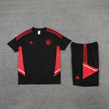 22-23 Bayern Munich Training Short Sleeve Kit Black