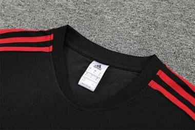 22-23 Bayern Munich Training Short Sleeve Kit Black
