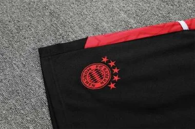 22-23 Bayern Munich Training Short Sleeve Kit Black