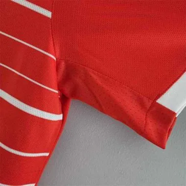 22-23 Bayern home | 7