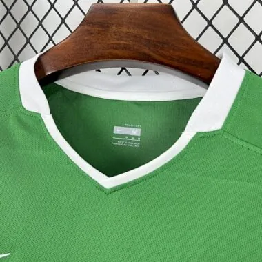 08-09 Wolfsburg Home Retro Kit Vintage Shirt Soccer