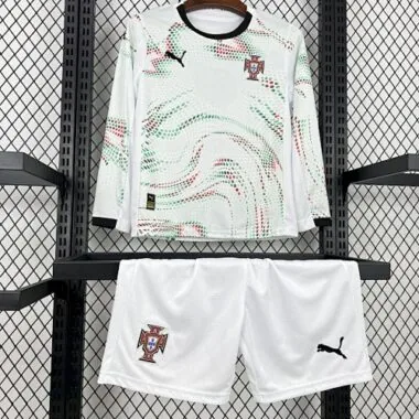 Equipa de futebol infantil de manga comprida para jogos fora de casa de Portugal 2025