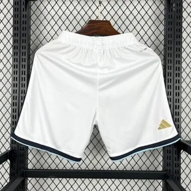 Camiseta de fútbol de Argentina para el Mundial de 2026: equipación local con pantalones cortos
