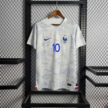 2022 France away