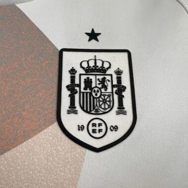 Divisa da calcio femminile in trasferta della Spagna 2025