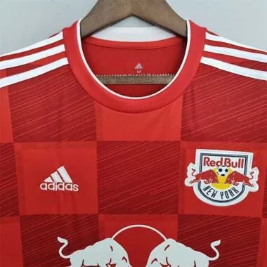 22-23 À l'extérieur contre les New York Red Bulls