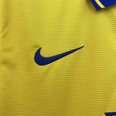 13-14 Divisa da trasferta dell'Arsenal in stile retrò