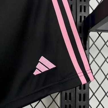 25-26 Juventus Home Shorts Kit Soccer T-Shirt