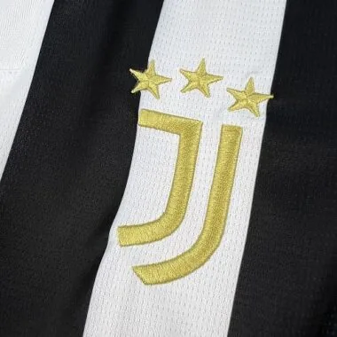 Camisola de futebol do equipamento principal da Juventus 26-27