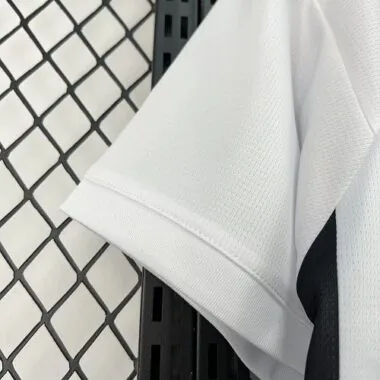 Camisola de futebol do equipamento principal da Juventus 26-27