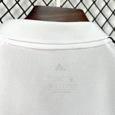 Camisola de futebol do equipamento principal da Juventus 26-27