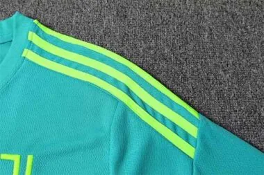 22-23 Juventus Training Suit Short Sleeve Kit Blue