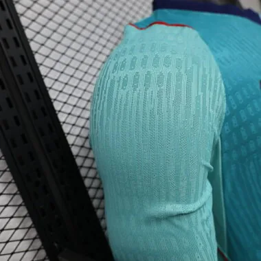 26-27 Camisola de futebol de manga comprida do Barcelona, versão jogador, AAAAJersey Supply Yupoo