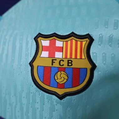 26-27 Camisola de futebol de manga comprida do Barcelona, versão jogador, AAAAJersey Supply Yupoo
