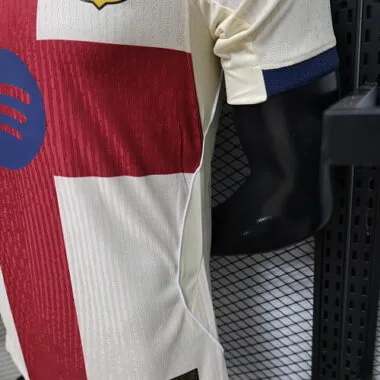 26–27 Barcelona Viertes Trikot – Spielerausführung – Fußball-T-Shirt – AAAAJersey Supply – Yupoo