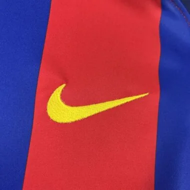 Camisola de futebol retro do equipamento principal do Barcelona 03-04 – AAAAJersey Supply Yupoo