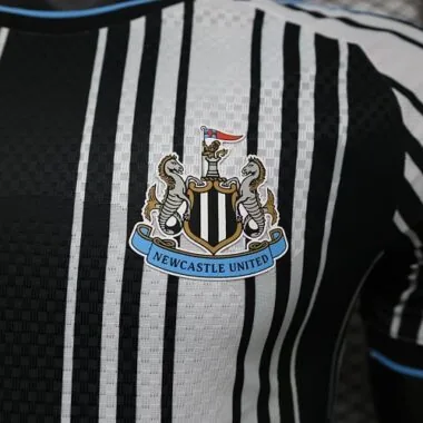 26-27 Newcastle United thuis Tenue, spelersversie, voetbal-T-shirt, AAAAJersey Supply, Yupoo