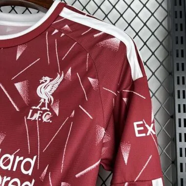 26-27 Liverpool Home Long Sleeves Kit Soccer T-Shirt AAAAJersey Supply Yupoo